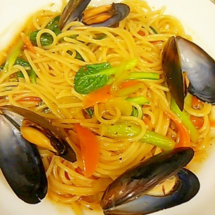 ムール貝と小松菜のトマトパスタ レシピ 作り方 By 櫻井愛 楽天レシピ ムール貝と小松菜のトマトパスタ レシピ 作り方 By 櫻井愛 楽天レシピ